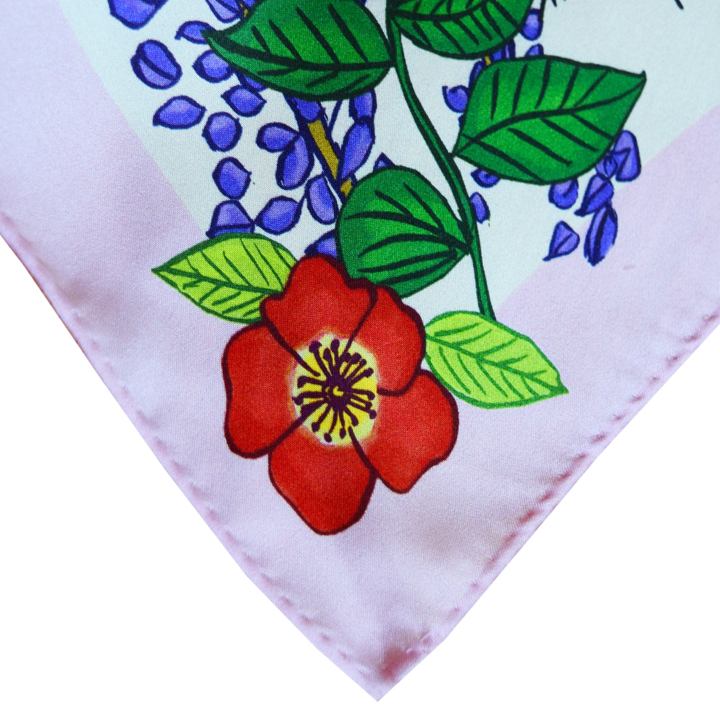 
                  
                    Small Pacific Floral Cream 18"x18"
                  
                